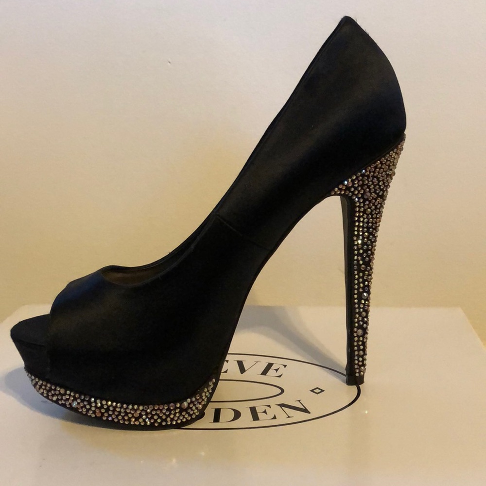 Steve Madden stiletto heels